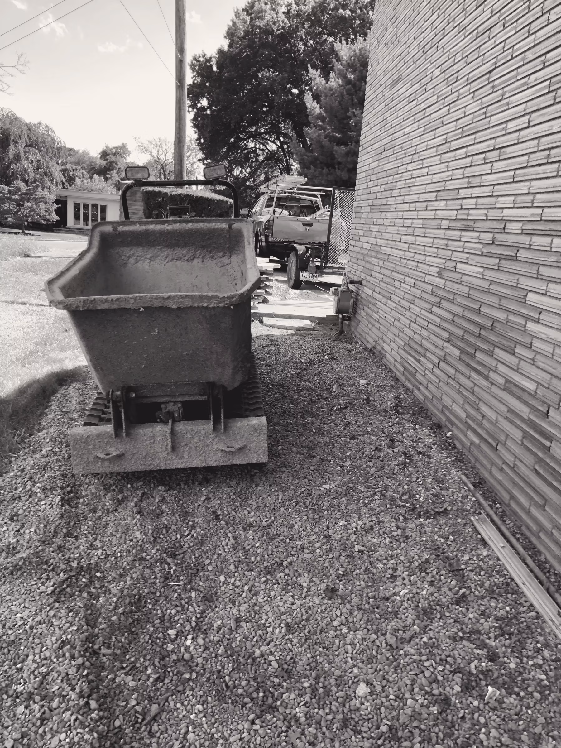 Concrete · slab patio · cast and broom finish (a)
