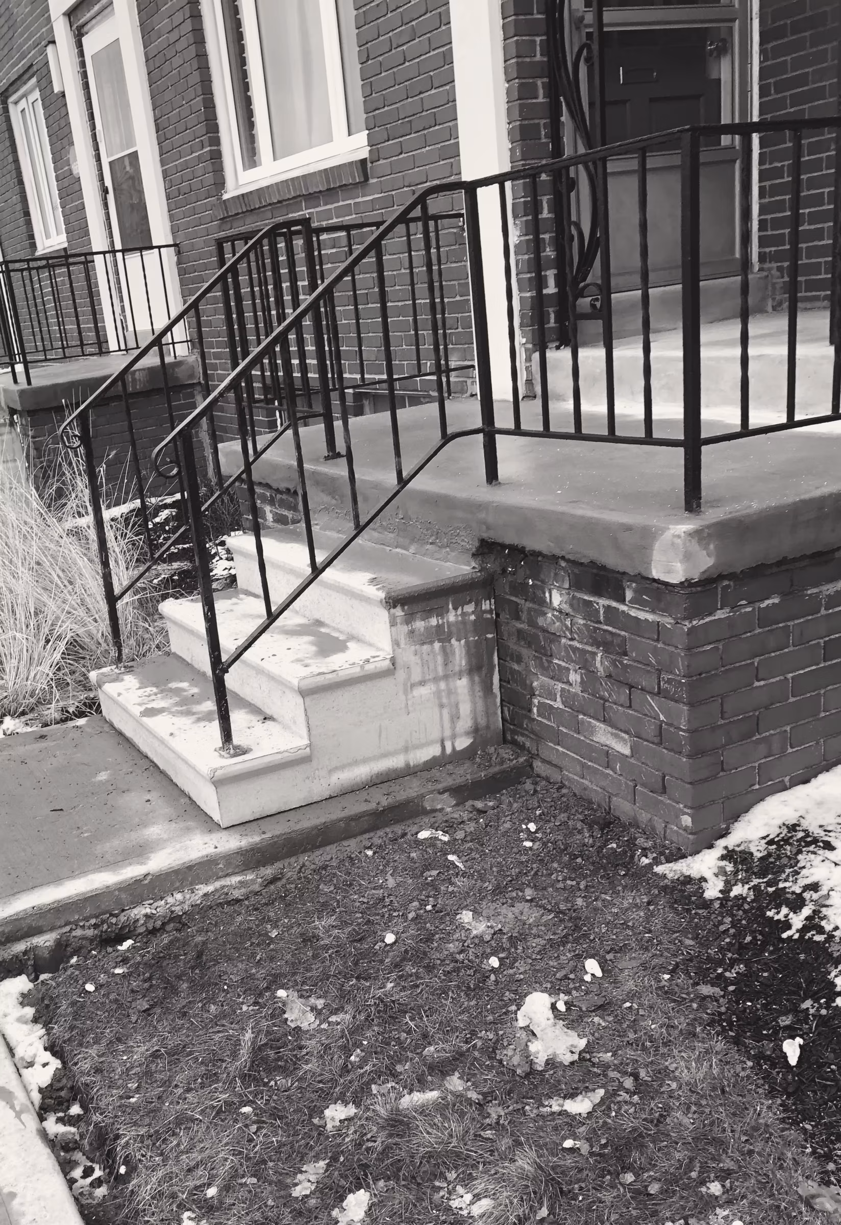 Concrete · stoop restoration · brick row (c)