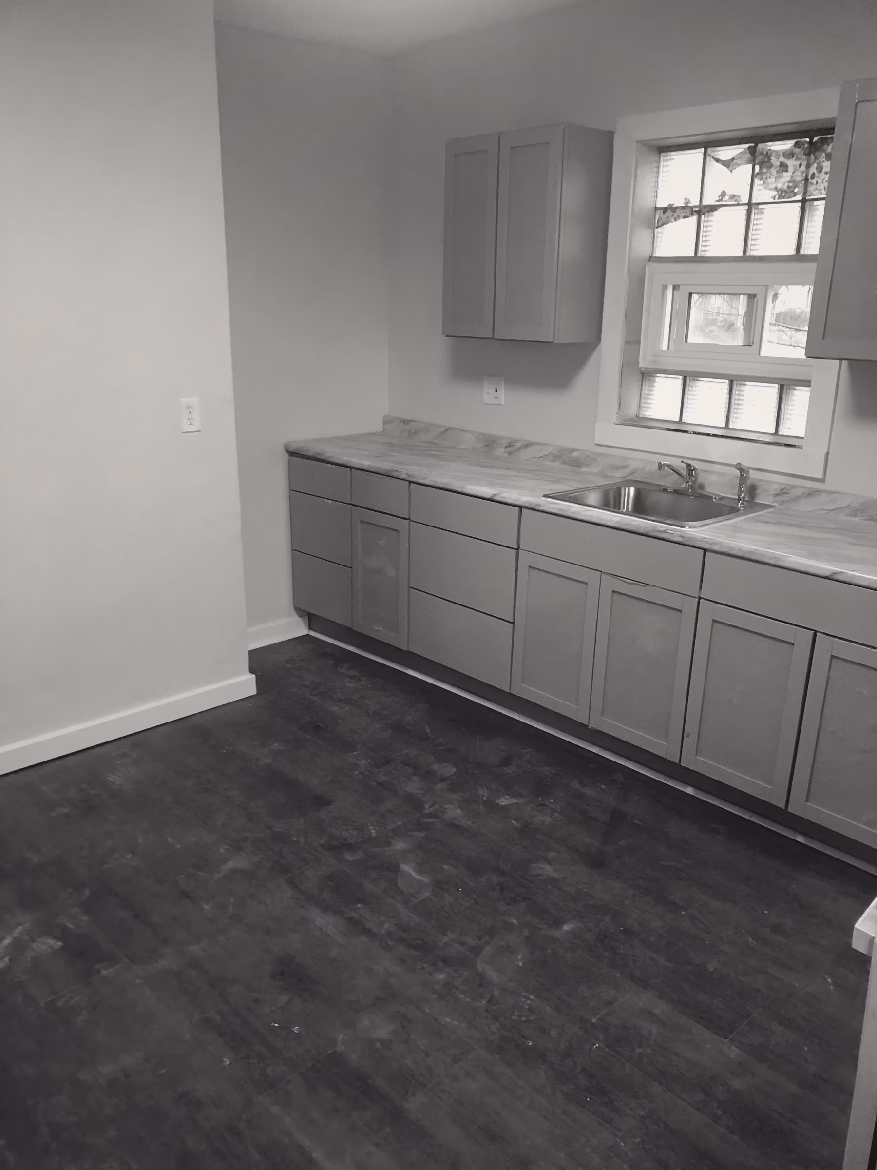 Kitchen · cabinets set · counter run